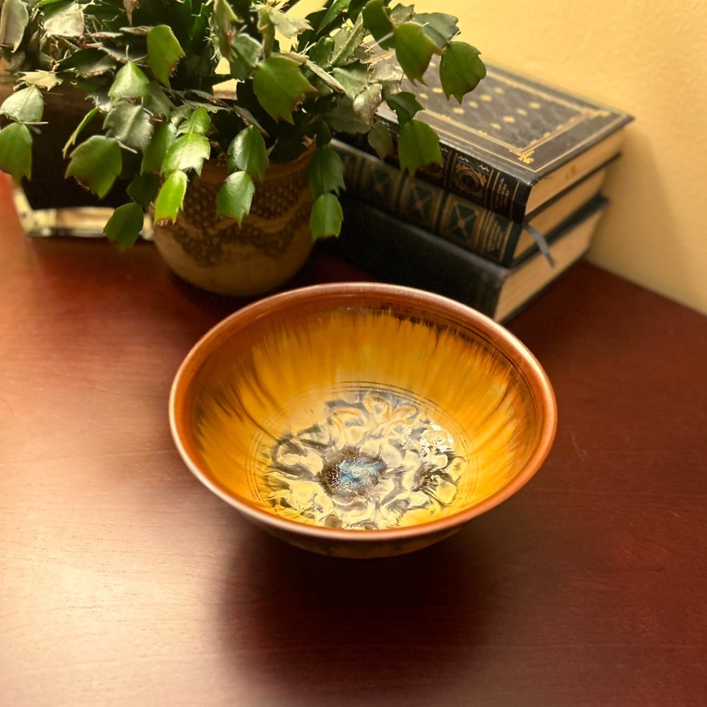 Studio Art Pottery Bowl/ Footed Pedestal Pottery Bowl/Artisan Pottery Bowl/EUC